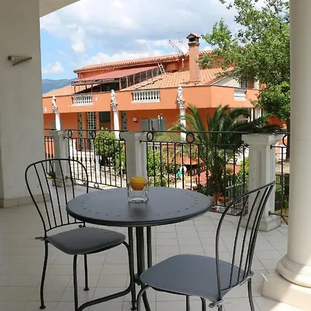 Tenuta Bianca Bed & Breakfast Oliveto Citra